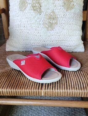 Fly Flot anatomic anti-shock red, slip on sandals, size EU35, US4, UK2.5
